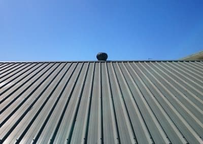 Roof with vent